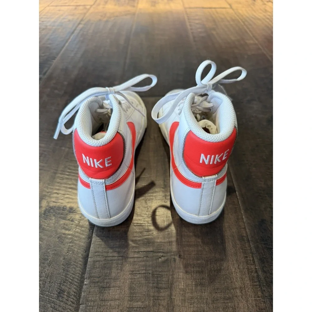 Nike Blazer‎ Mid '77 Unisex Kids GS 6Y White/Orange Shoes Sneakers [DA4086-110]